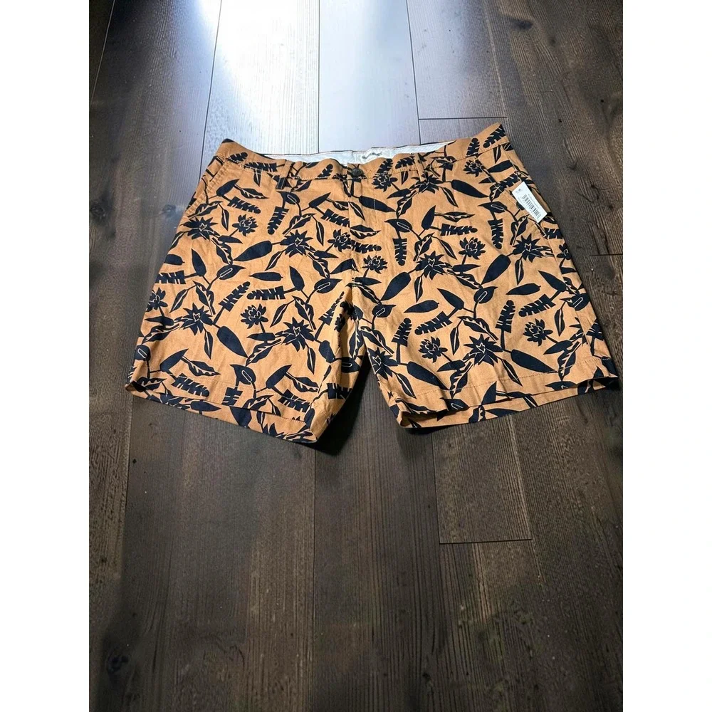 Goodthreads Woven Shorts Mens 36 Brown Floral Tropical Flat Front Casual Summer